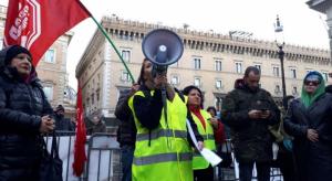 #Madalina: Interzis la proteste. O activista de origine romana risca expulzarea din Italia VIDEO